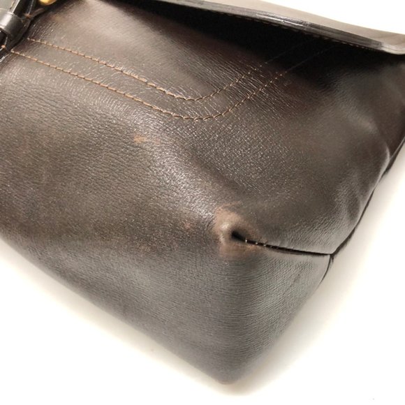 LOUIS VUITTON Utah Shoulder Bag - Picture 7 of 9